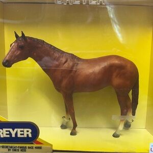 Breyer Secretariat race horse model
No. 435 by Chris Hess
In original packaging